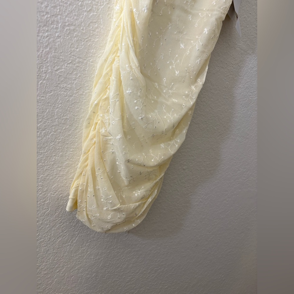 NWT Un Deux Trois Ivory Light Yellow Embroidered Ruched Midi Dress Sz 14 - Picture 4 of 10